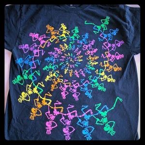 Grateful dead T-shirt